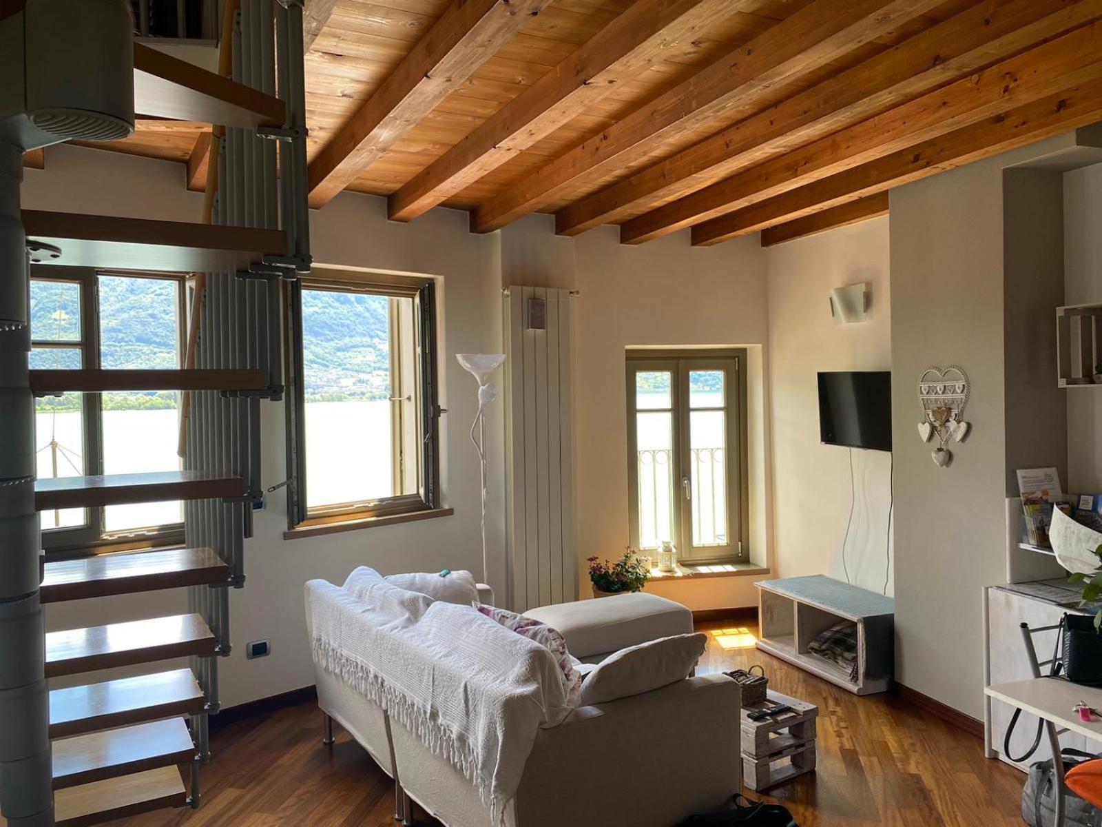 Апартаменти Casa Marina Ловере Екстер'єр фото